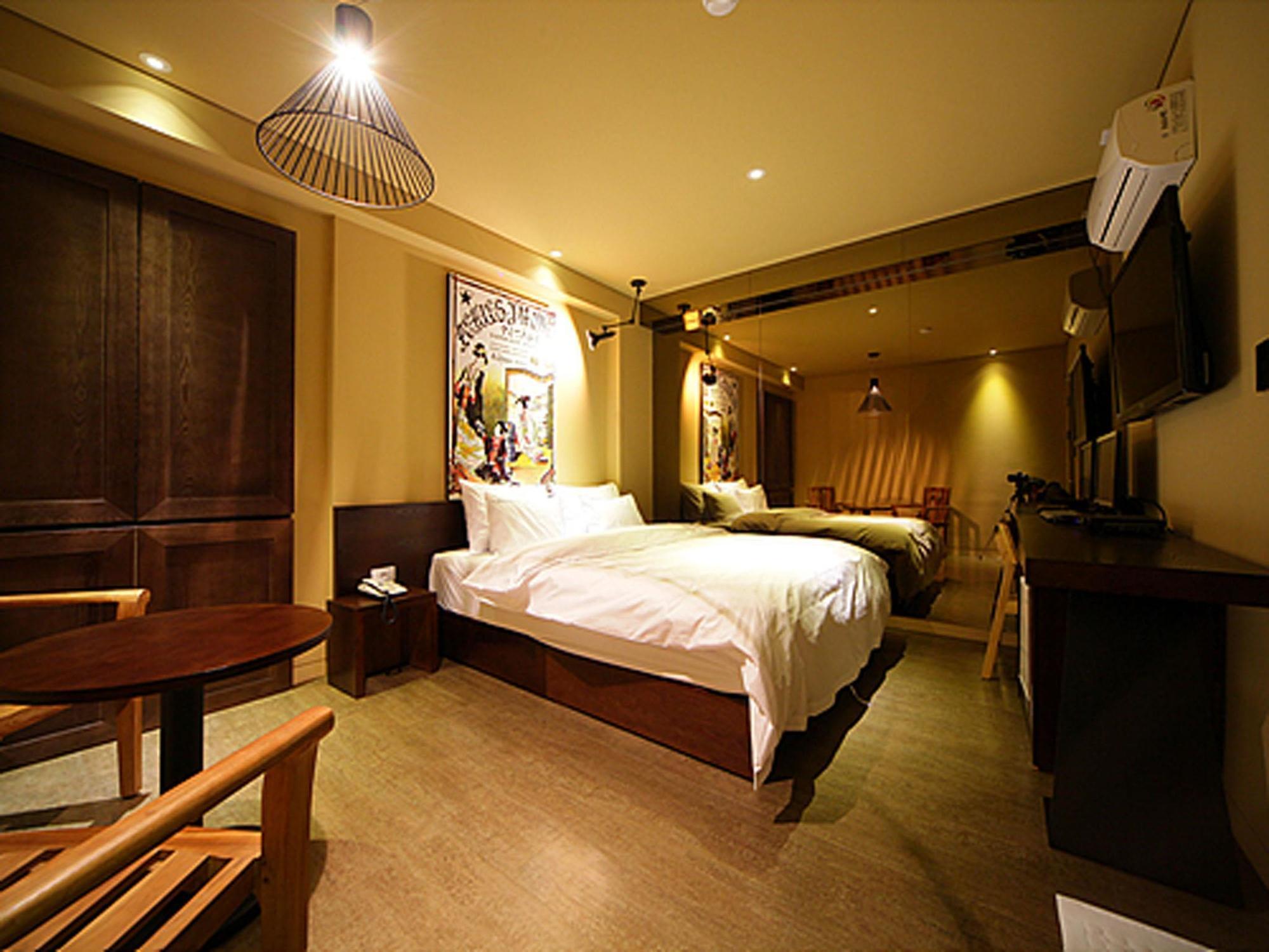 Sinchon Hotel Gaeul Séoul Extérieur photo