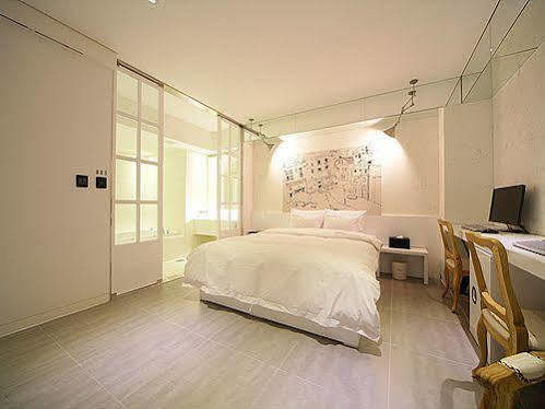 Sinchon Hotel Gaeul Séoul Extérieur photo